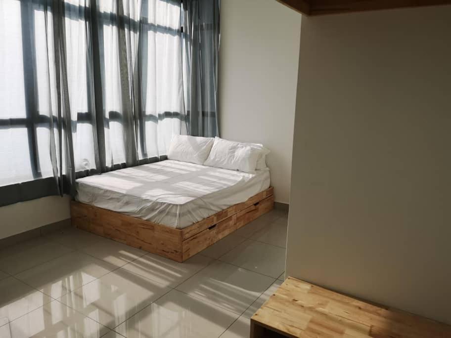 Aiyu Homestay, Conezion, Ioi Resort Путраджая Экстерьер фото